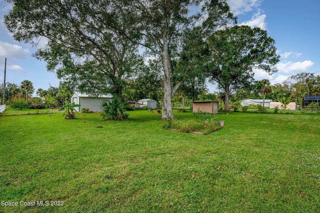 Photo of 2365 Lake Drive