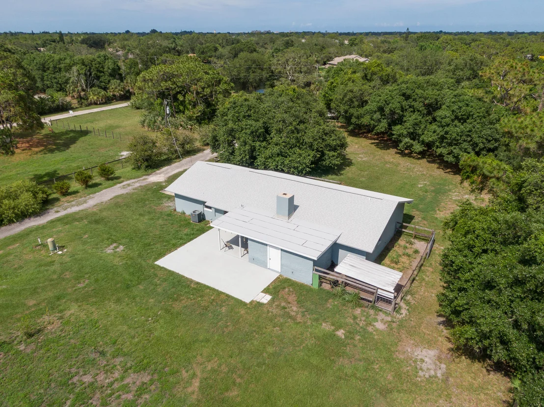 Photo of 1280 Corey Road