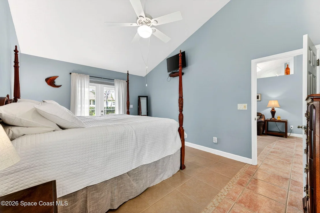 Photo of 1386 York Circle