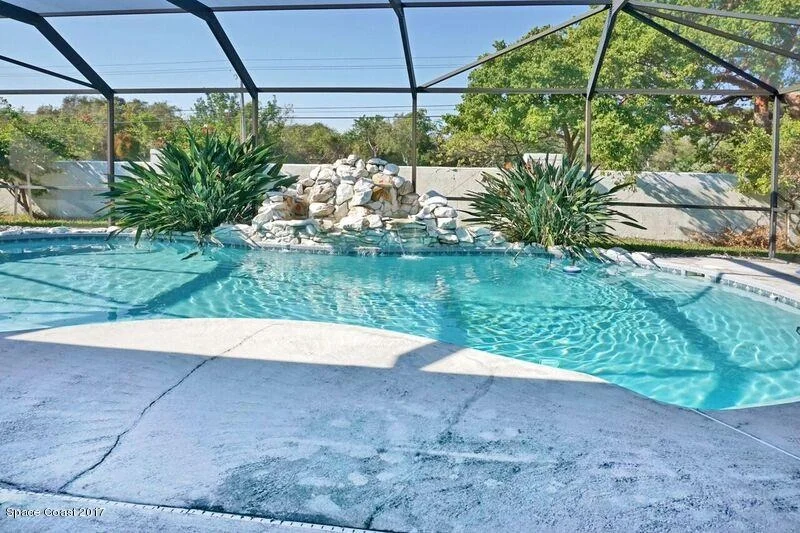 Photo of 723 Peregrine Drive
