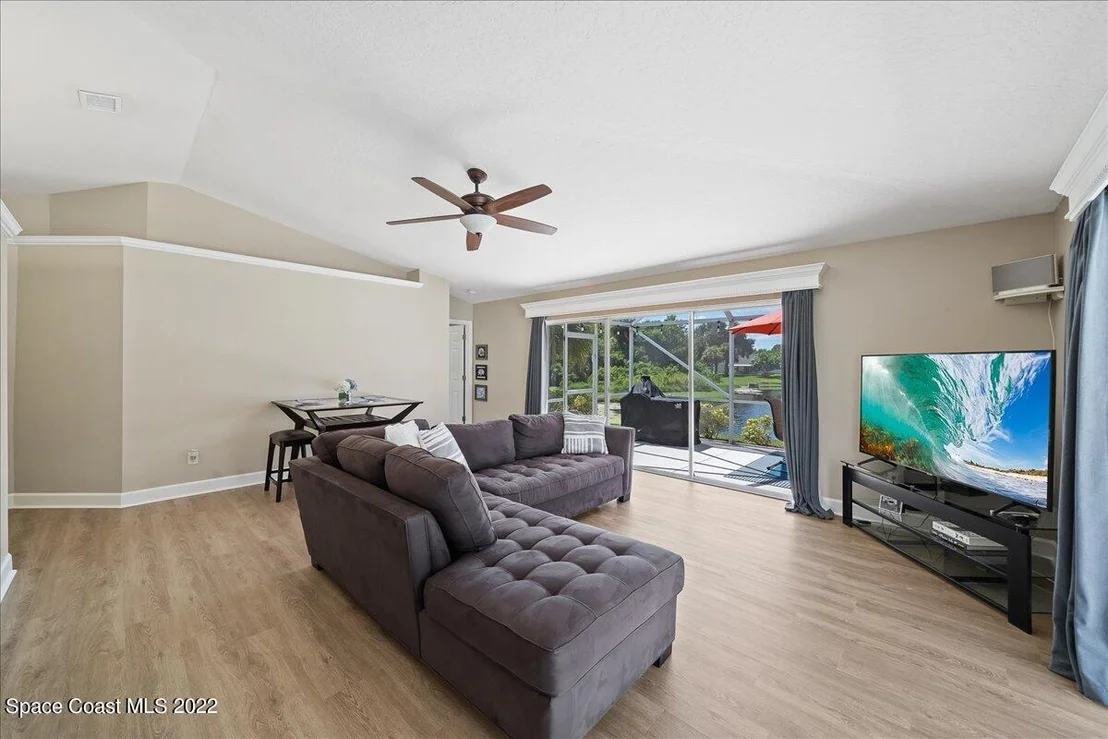 Photo of 2910 Forest Drive