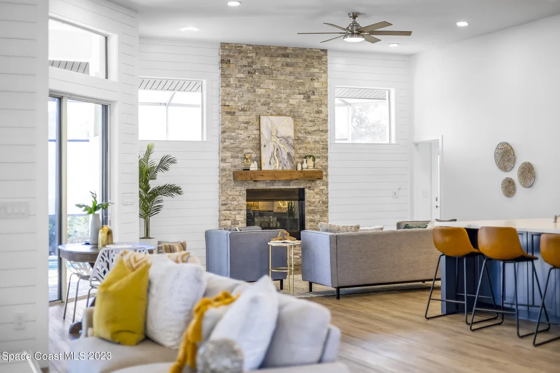 Photo of 473 Peregrine Drive