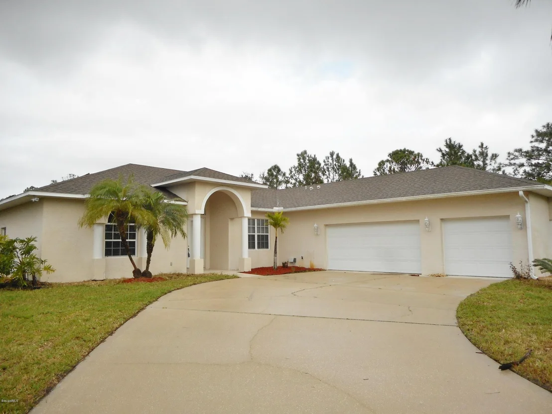 Photo of 4120 Ponderosa Road