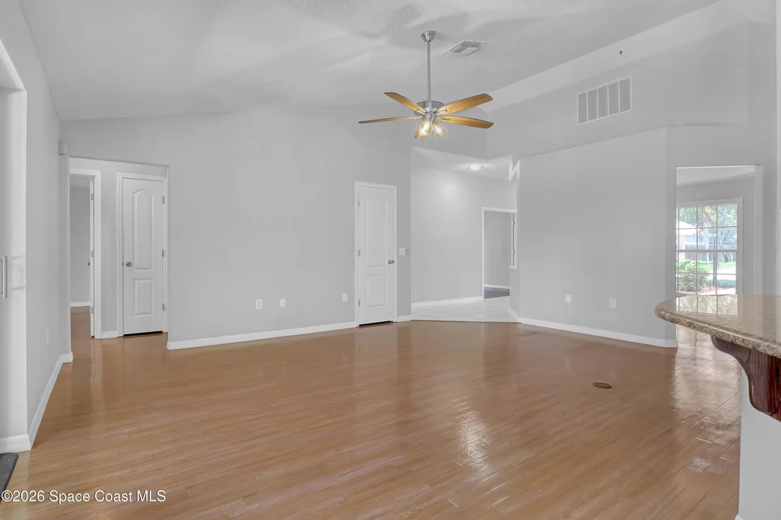 Photo of 434 Heathrow Circle