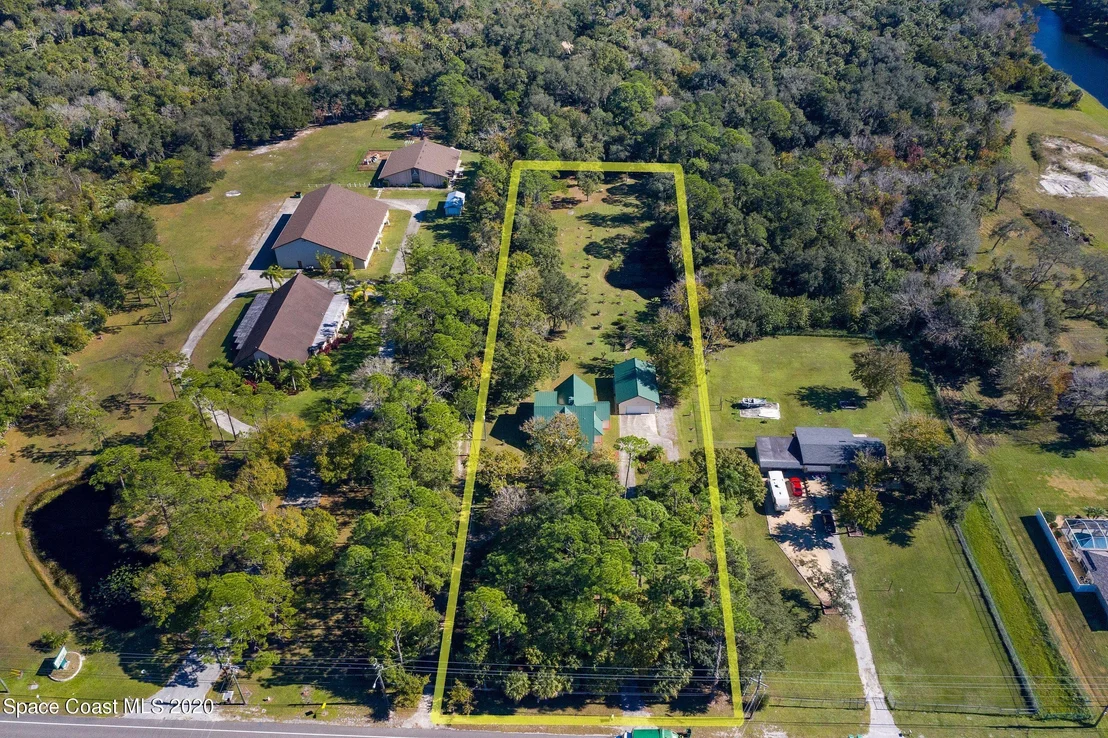 Photo of 1460 Cox Road