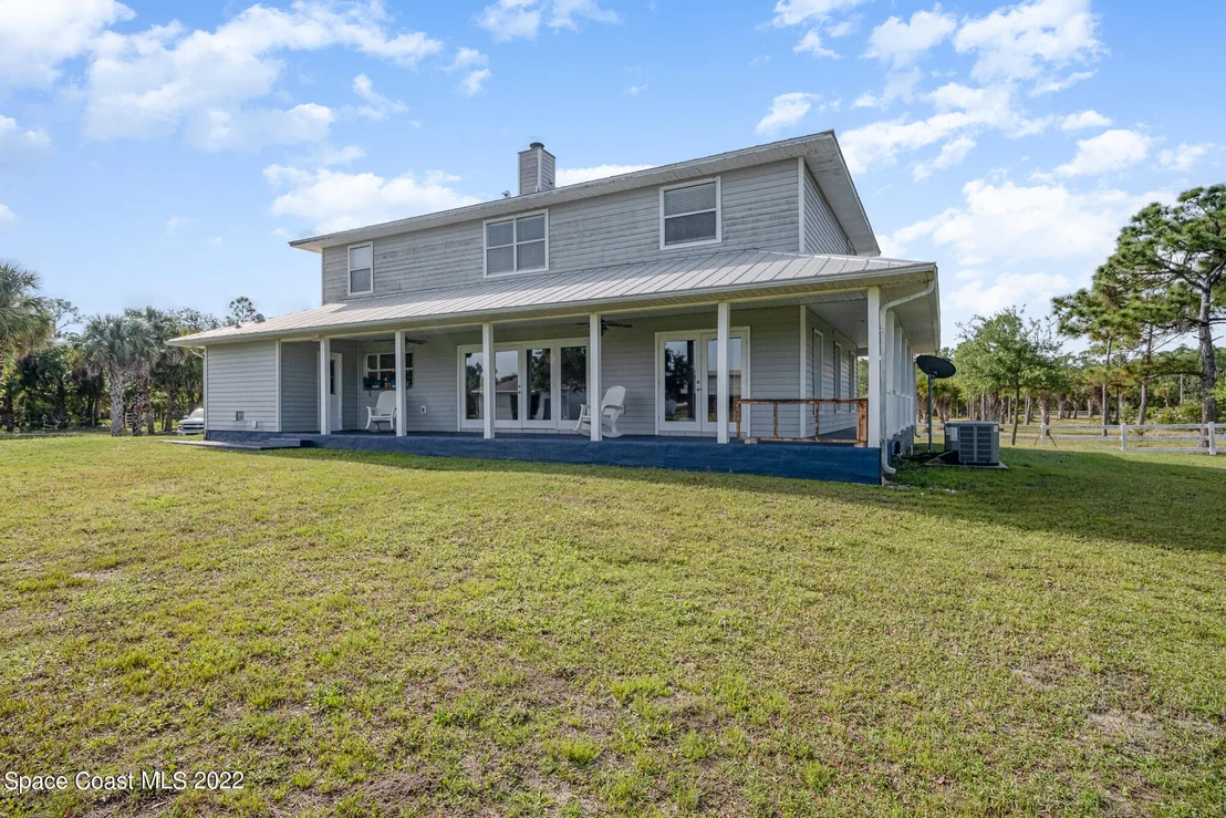 Photo of 1780 Benjamin Road
