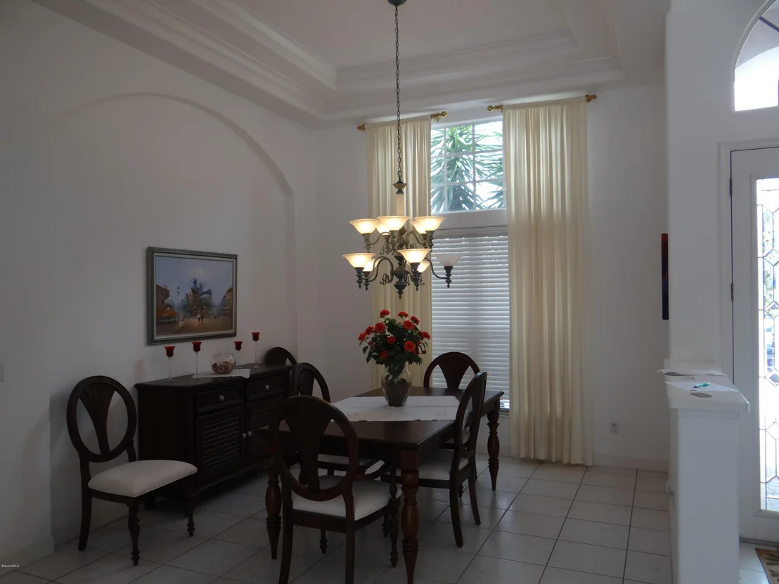 Photo of 215 Ivory Dr Drive