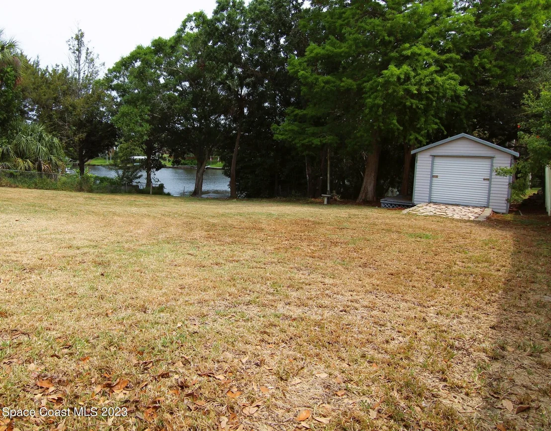 Photo of 485 Hillside Court