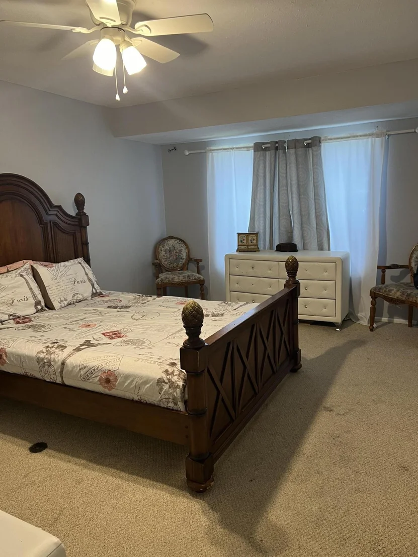 Photo of 1240 Bard Lane NE