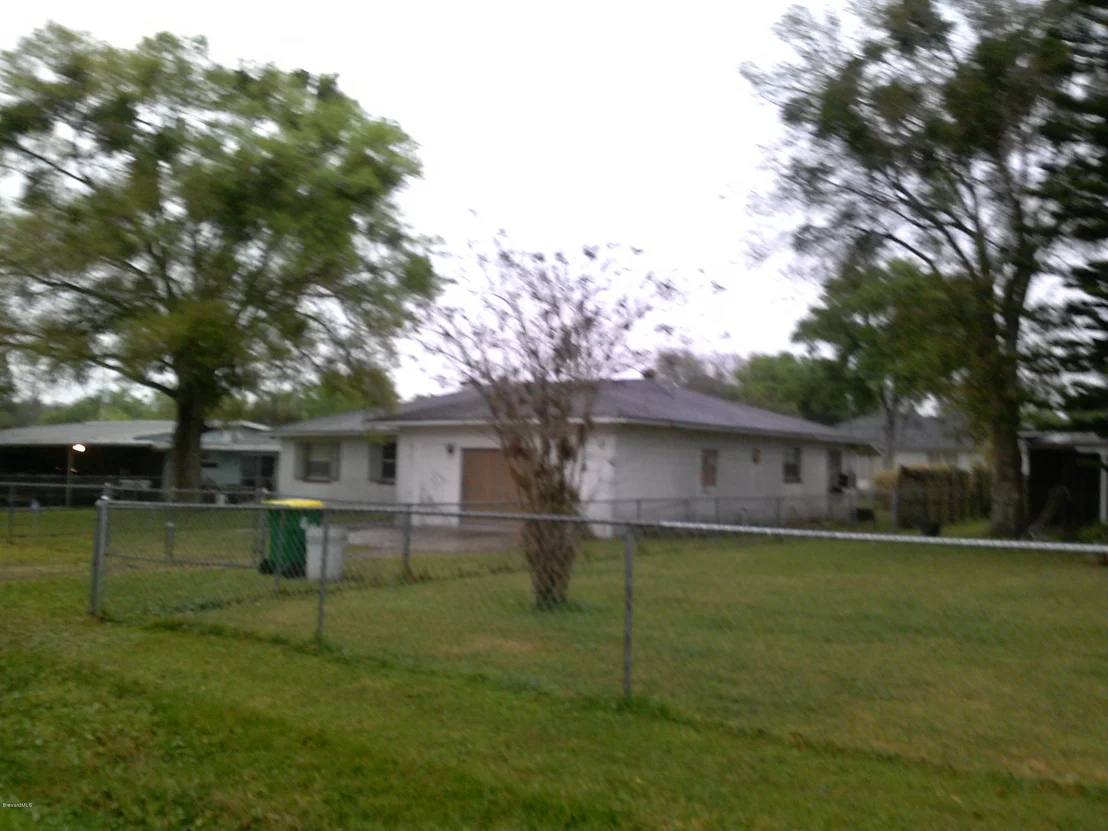 Photo of 2536 Cocoanut Drive