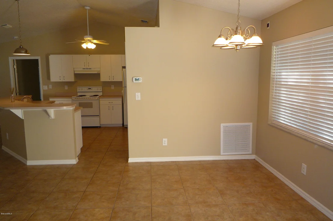 Photo of 2464 Wolf Creek Drive