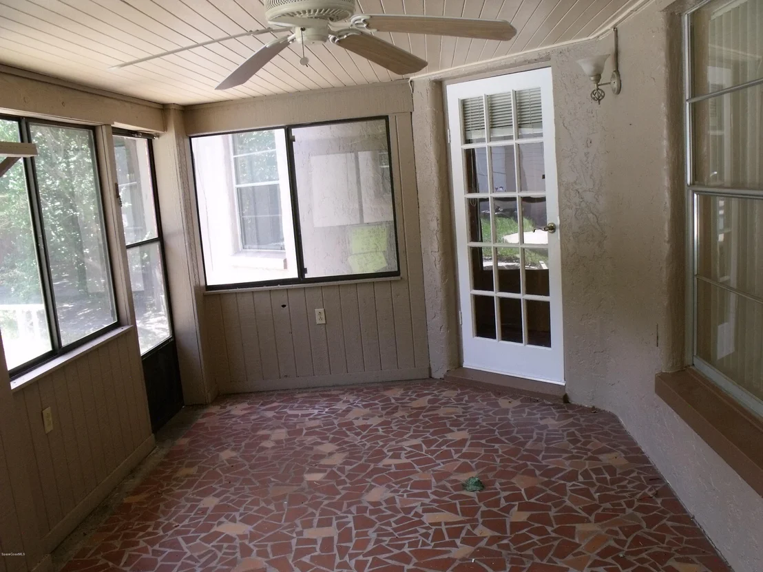 Photo of 101 Valencia Road