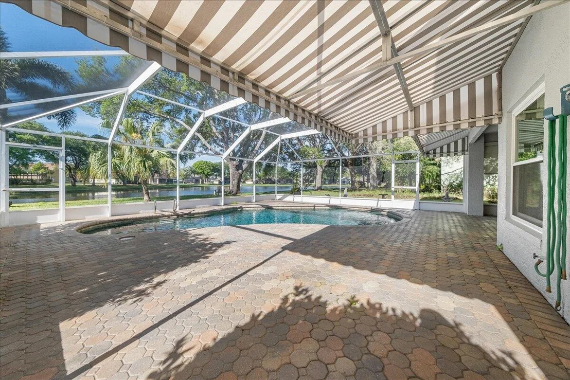 Photo of 3947 Saint Armens Circle