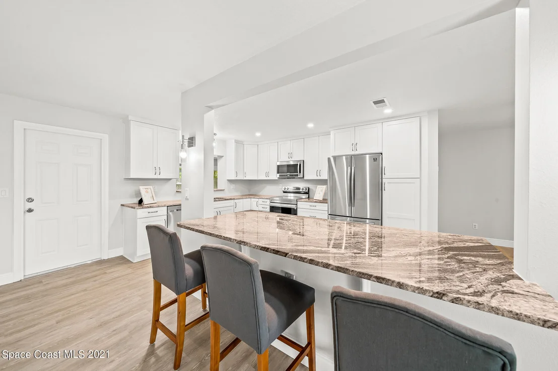 Photo of 1255 Seminole Drive