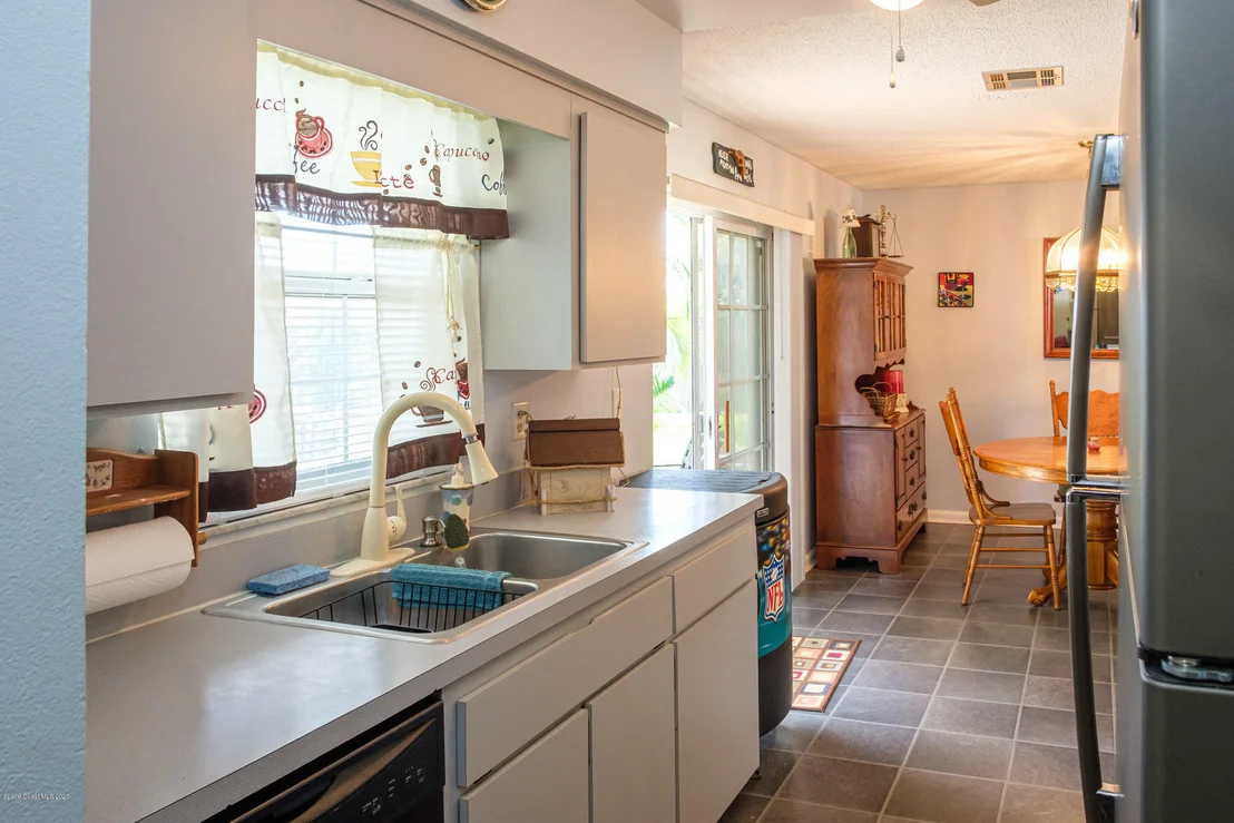 Photo of 2153 Mosswood Drive