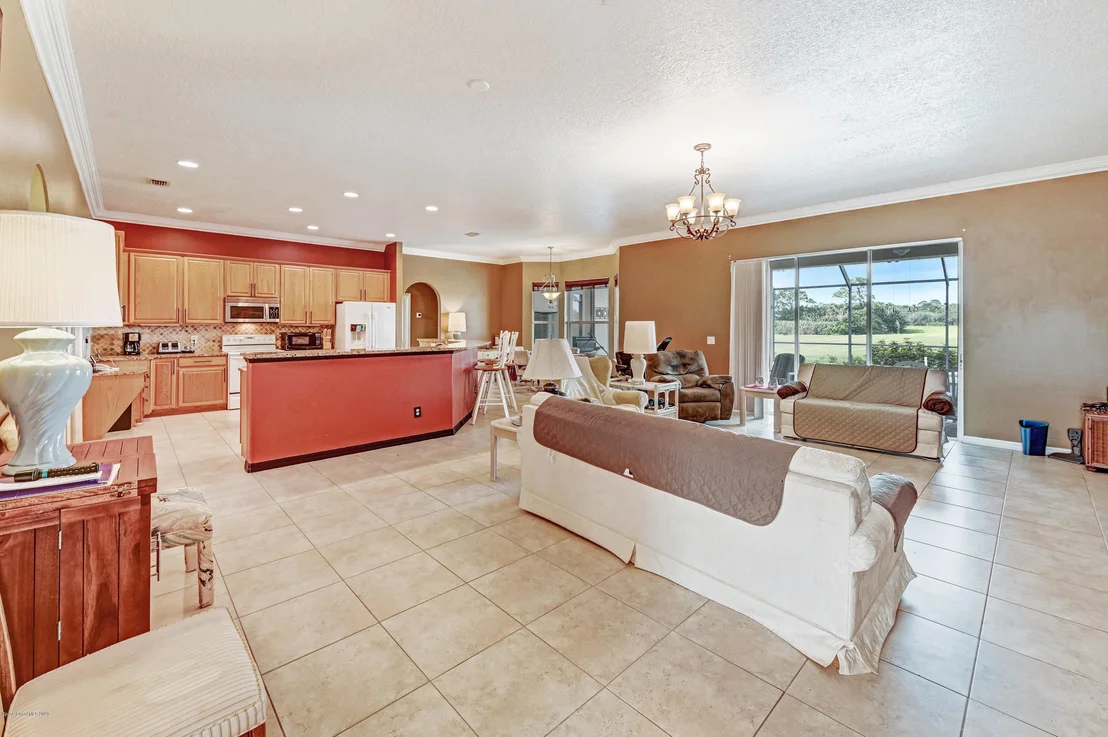 Photo of 1830 Windbrook Drive SE
