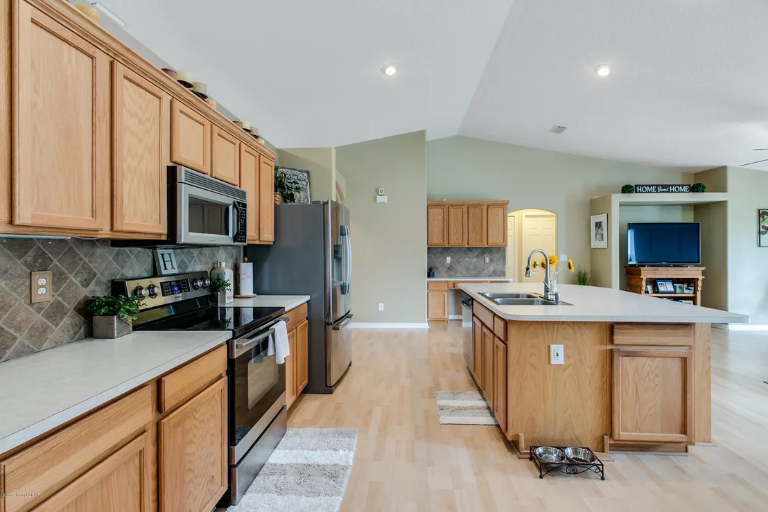 Photo of 943 Del Mar Circle