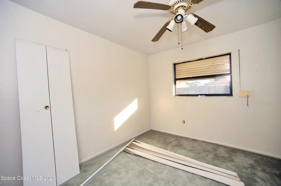 Photo of 3250 Ideal Avenue NE