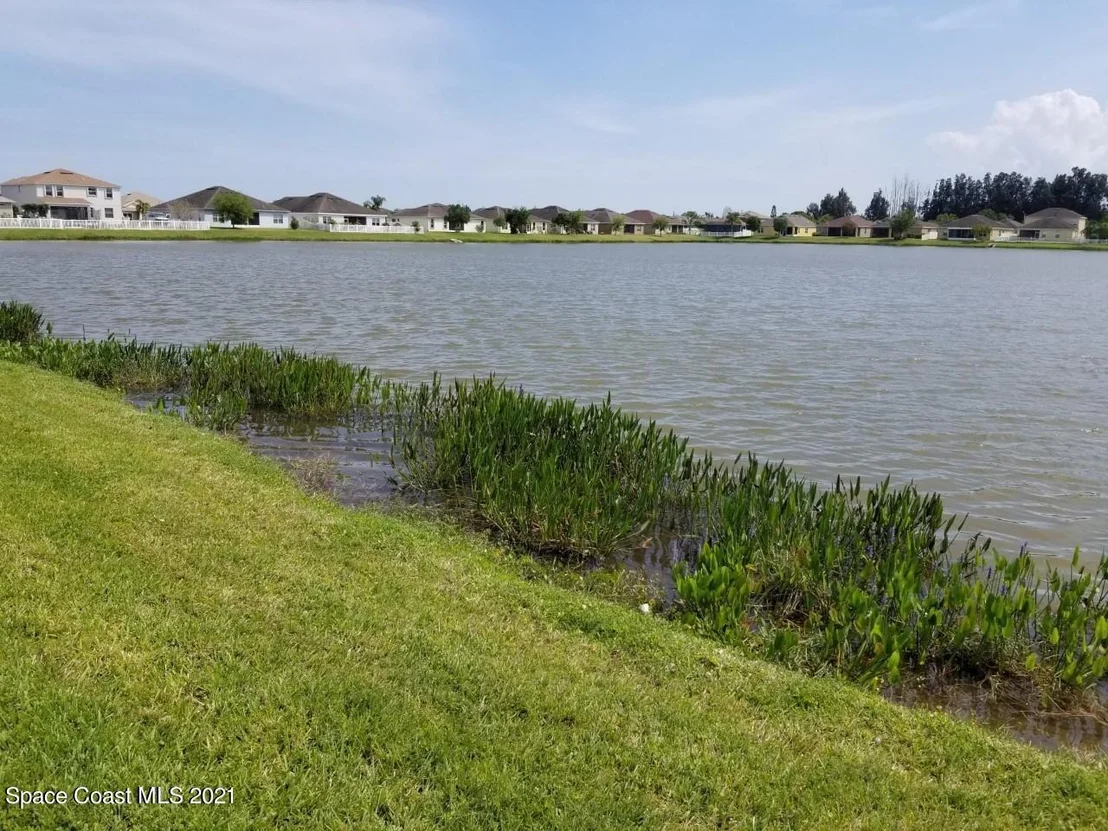 Photo of 1771 Bridgeport Circle