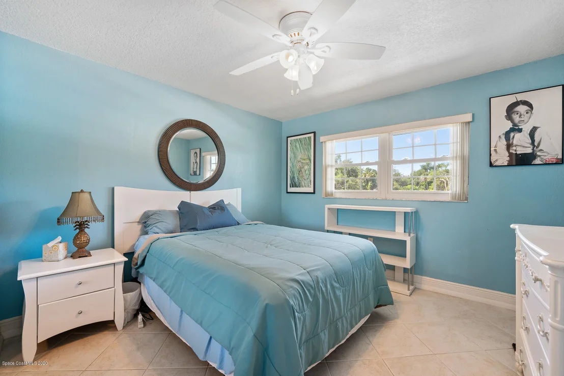 Photo of Unit 310 at 1025 Rockledge Drive