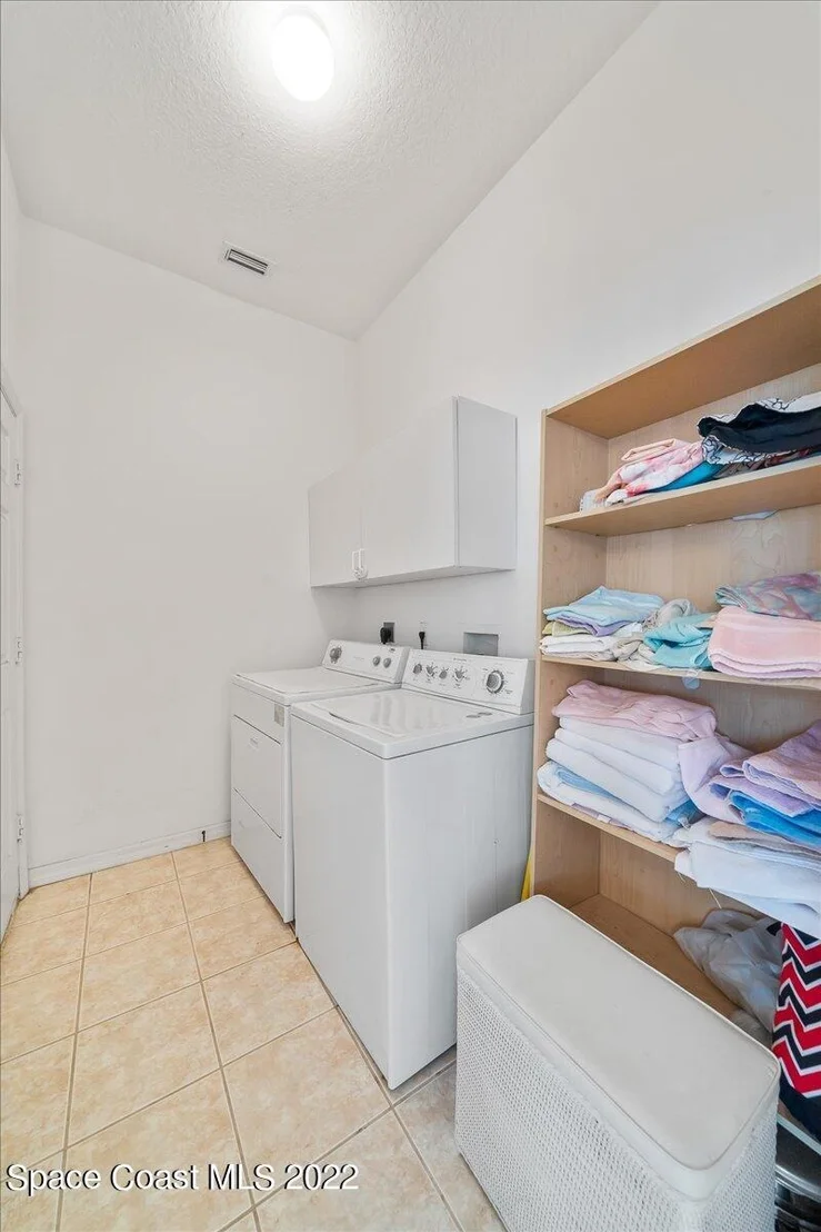 Photo of 1010 Spring Oak Drive
