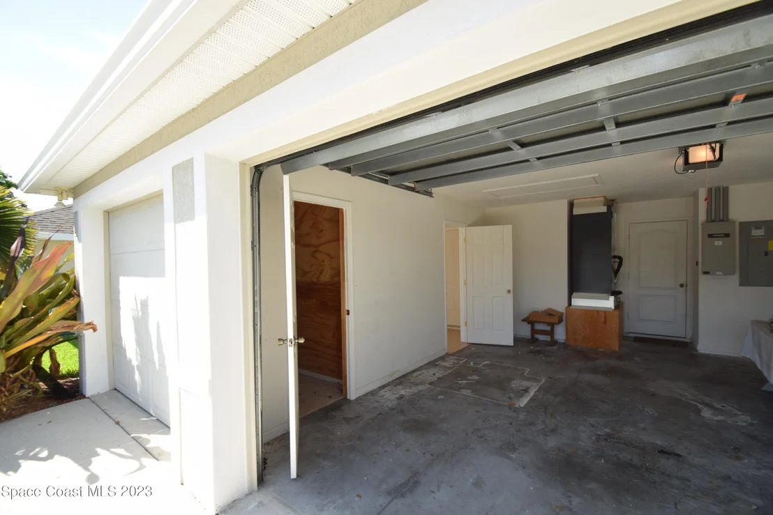 Photo of 2223 Woodfield Circle