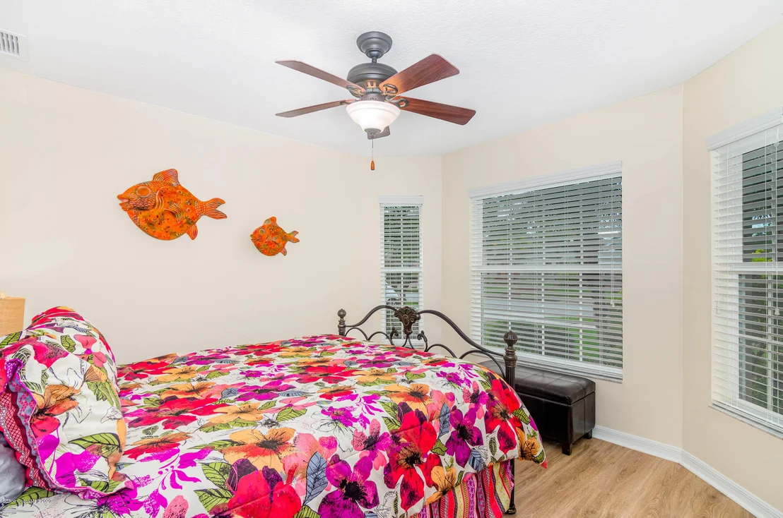 Photo of 7147 Broderick Drive