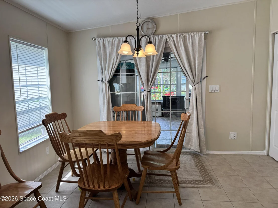 Photo of 835 Vireo Drive