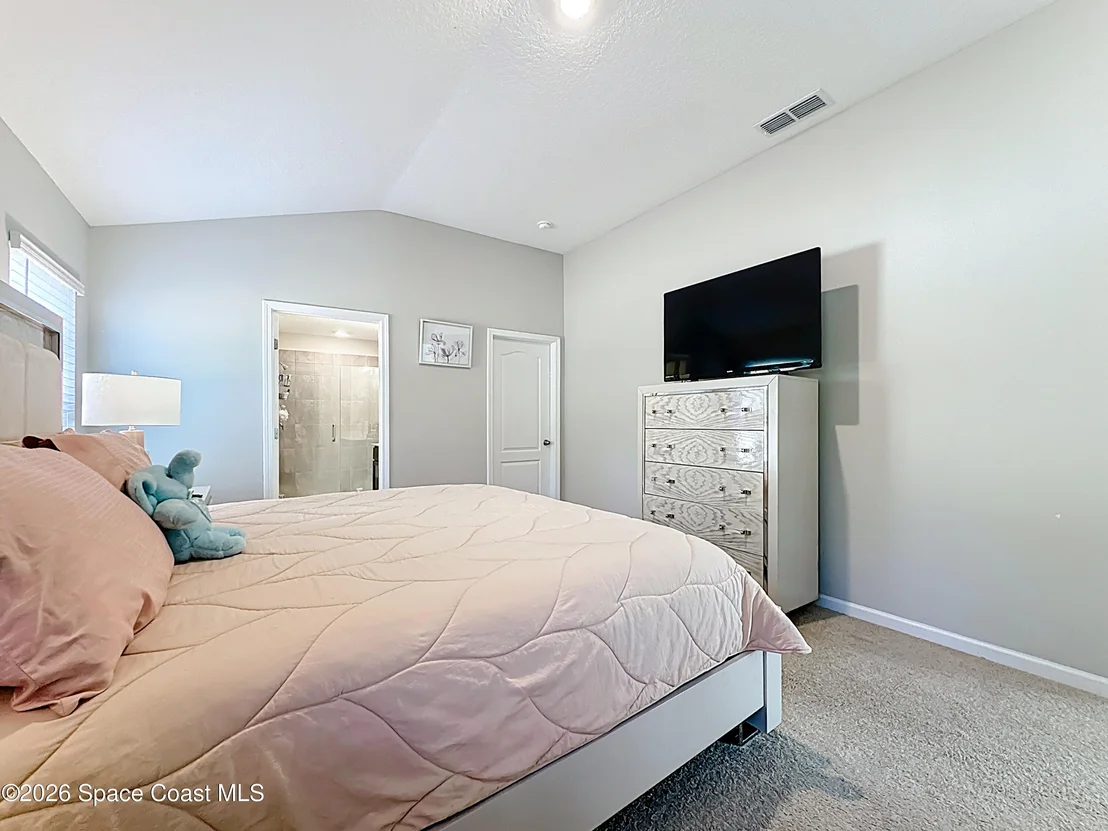 Photo of 65744 Edgewater Drive