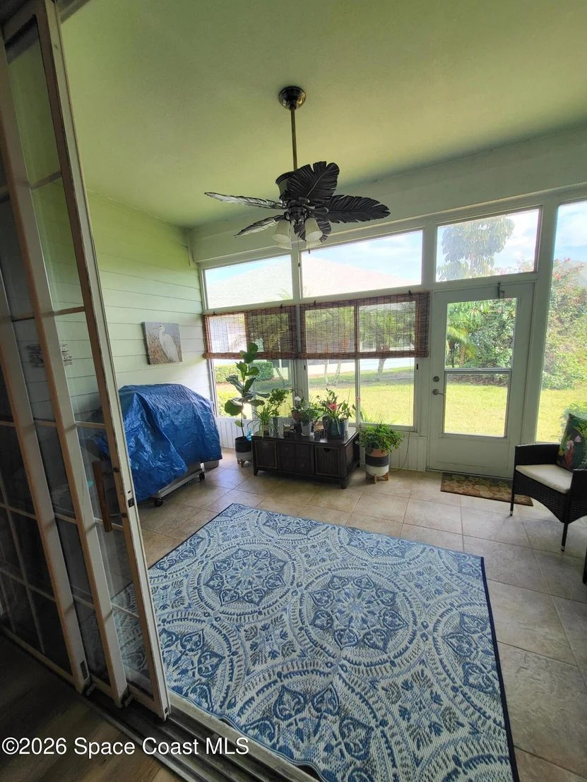 Photo of 1177 Eleuthera Drive NE