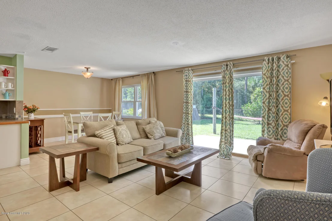 Photo of 1085 Hermosa Drive