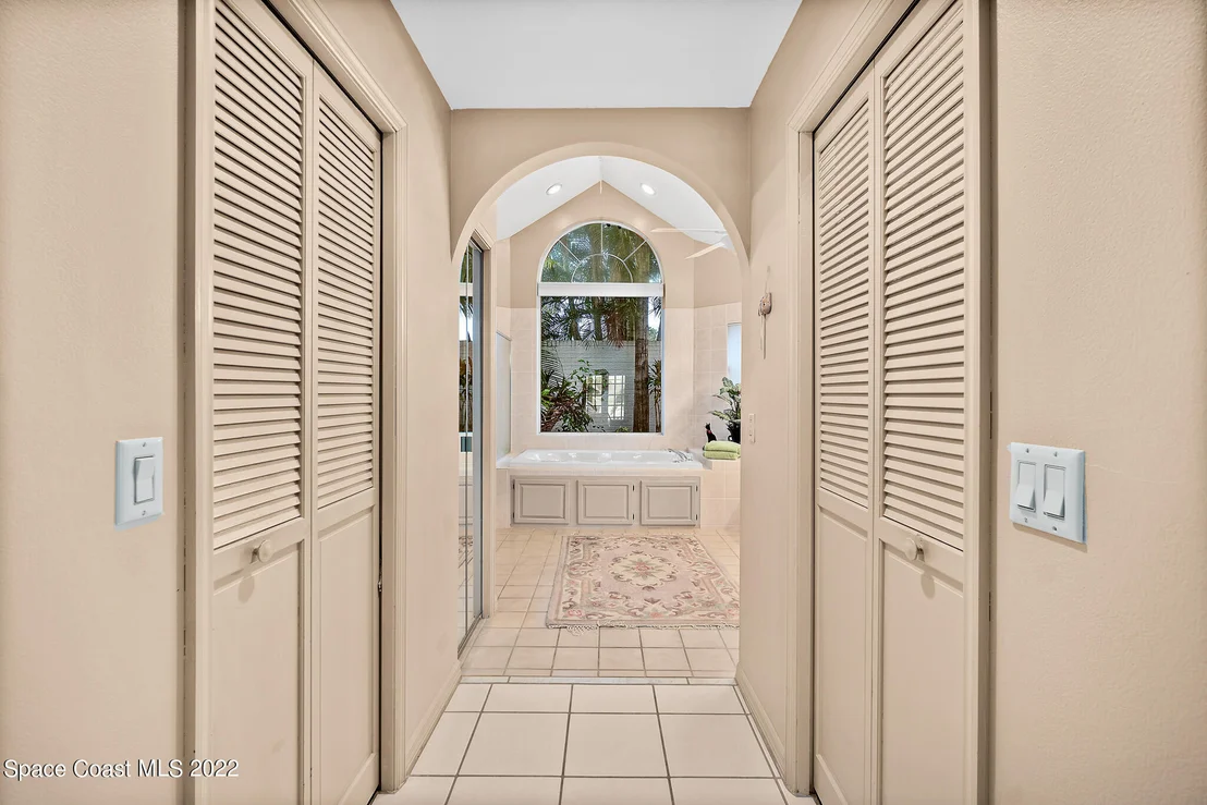 Photo of 686 Rossmoor Circle