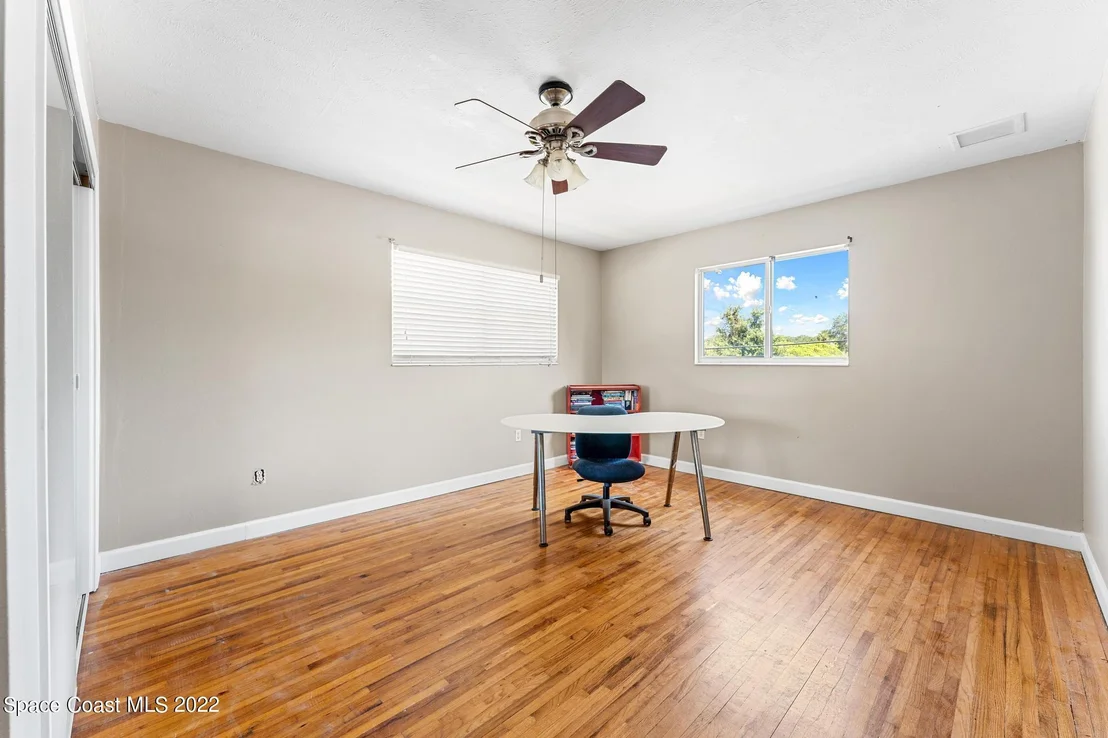 Photo of 49 Knollwood Drive