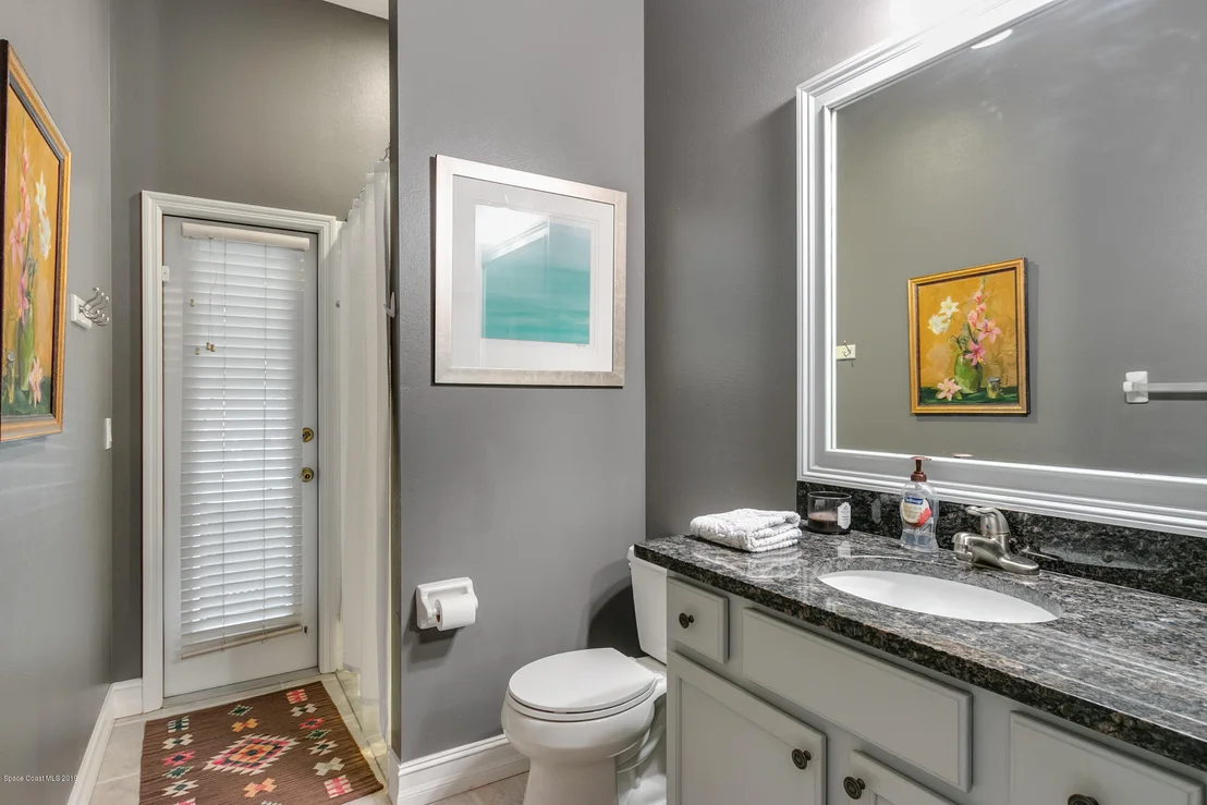 Photo of 6017 Arlington Circle