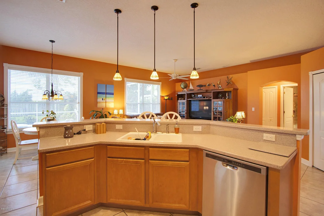 Photo of 5785 Newbury Circle