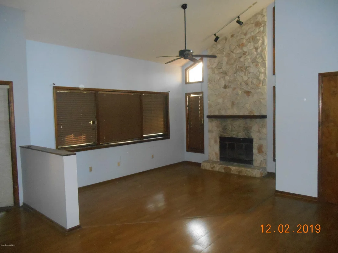 Photo of 3740 Milwaukee Avenue