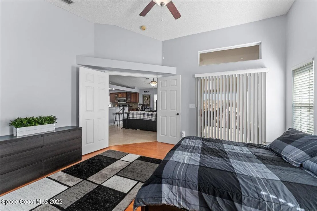 Photo of 8030 Bracken Lane