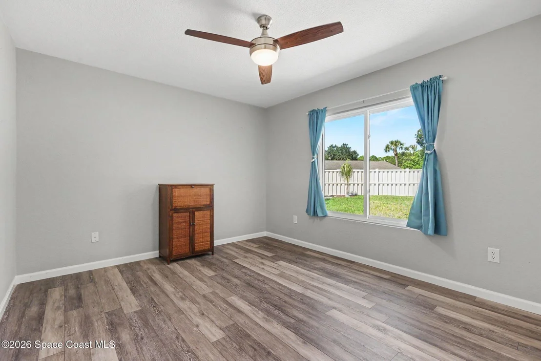 Photo of 924 Gables Way