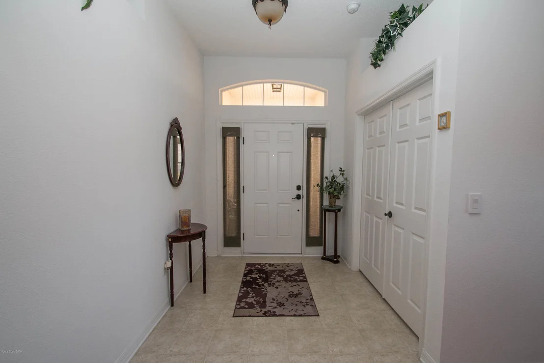 Photo of 2301 Bridgeport Circle