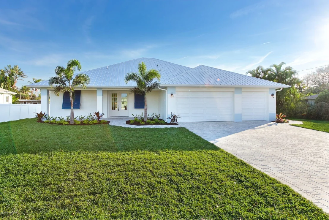 Photo of 511 Hibiscus