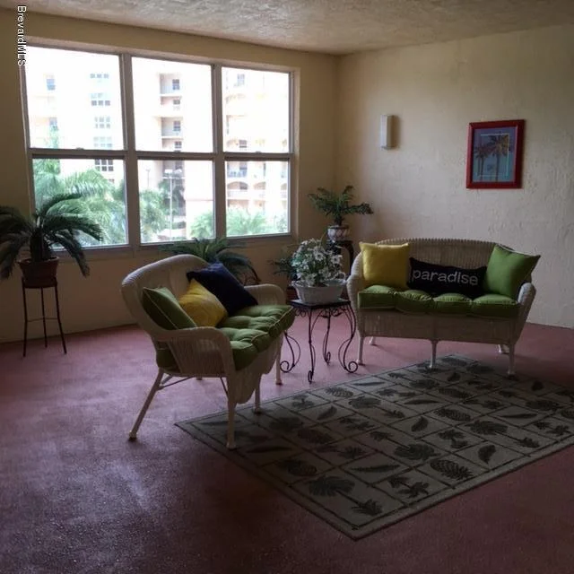 Photo of Unit 404 at 104 Riverside Drive
