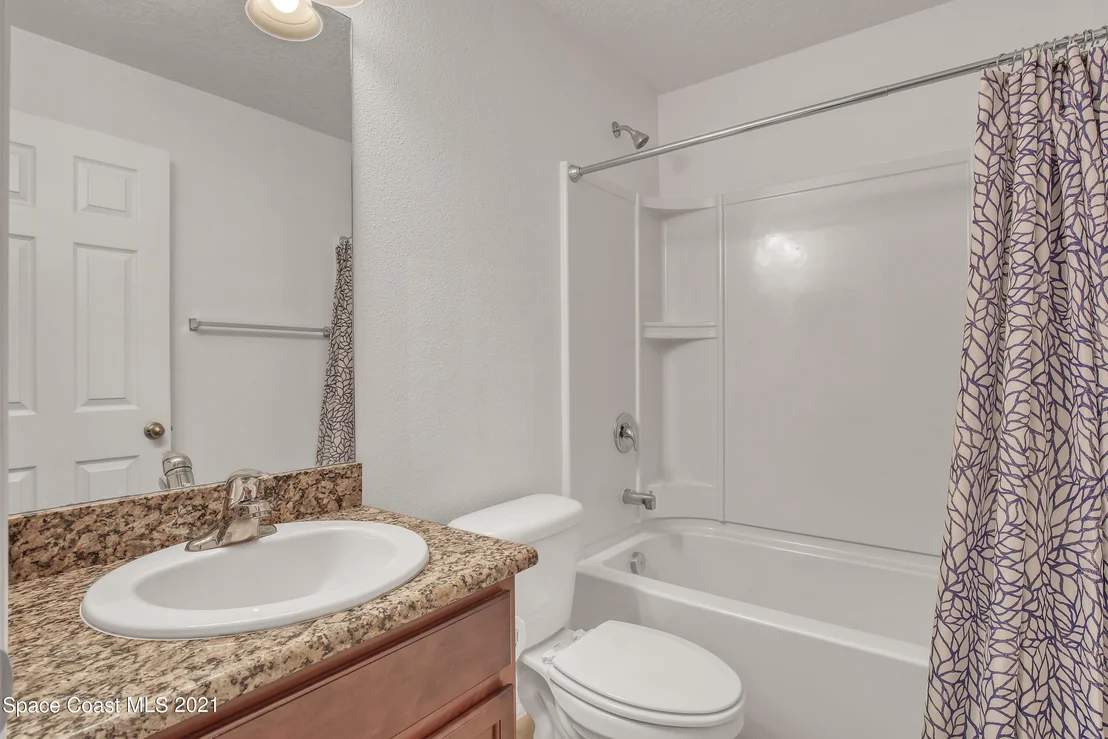 Photo of 1290 Corbett Lane