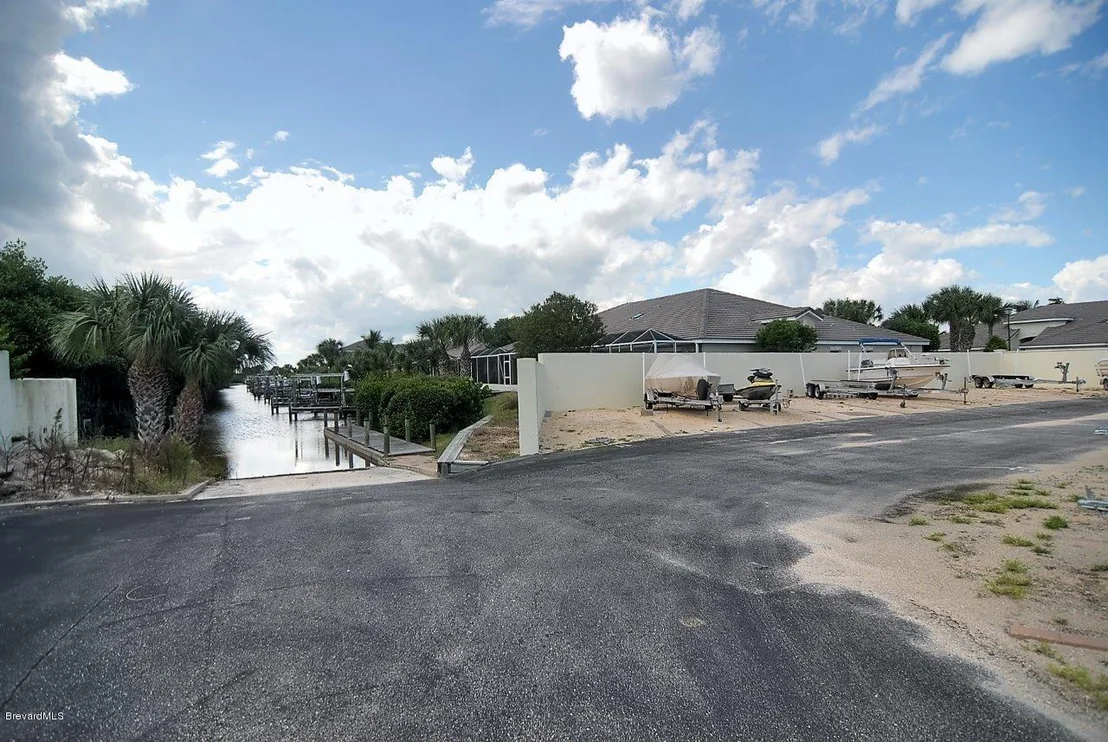 Photo of 5417 Solway Drive