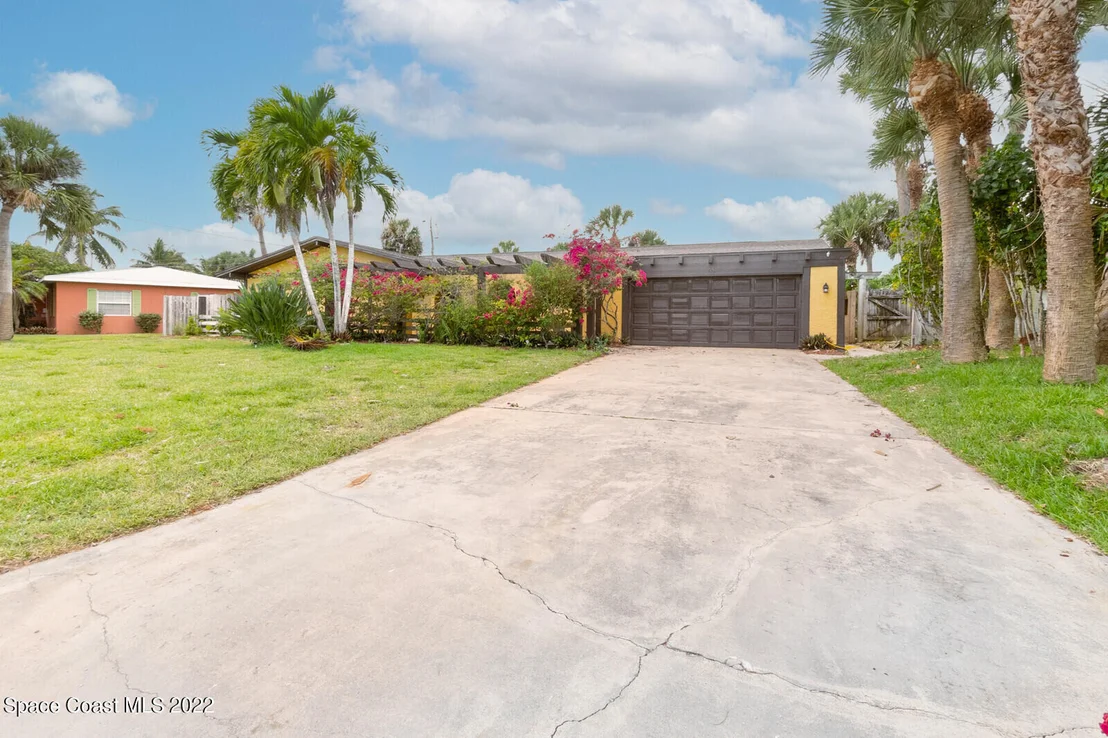 Photo of 140 9th Avenue