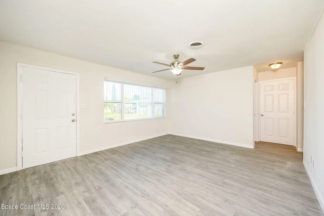Photo of 2579 Saint Augustine Court