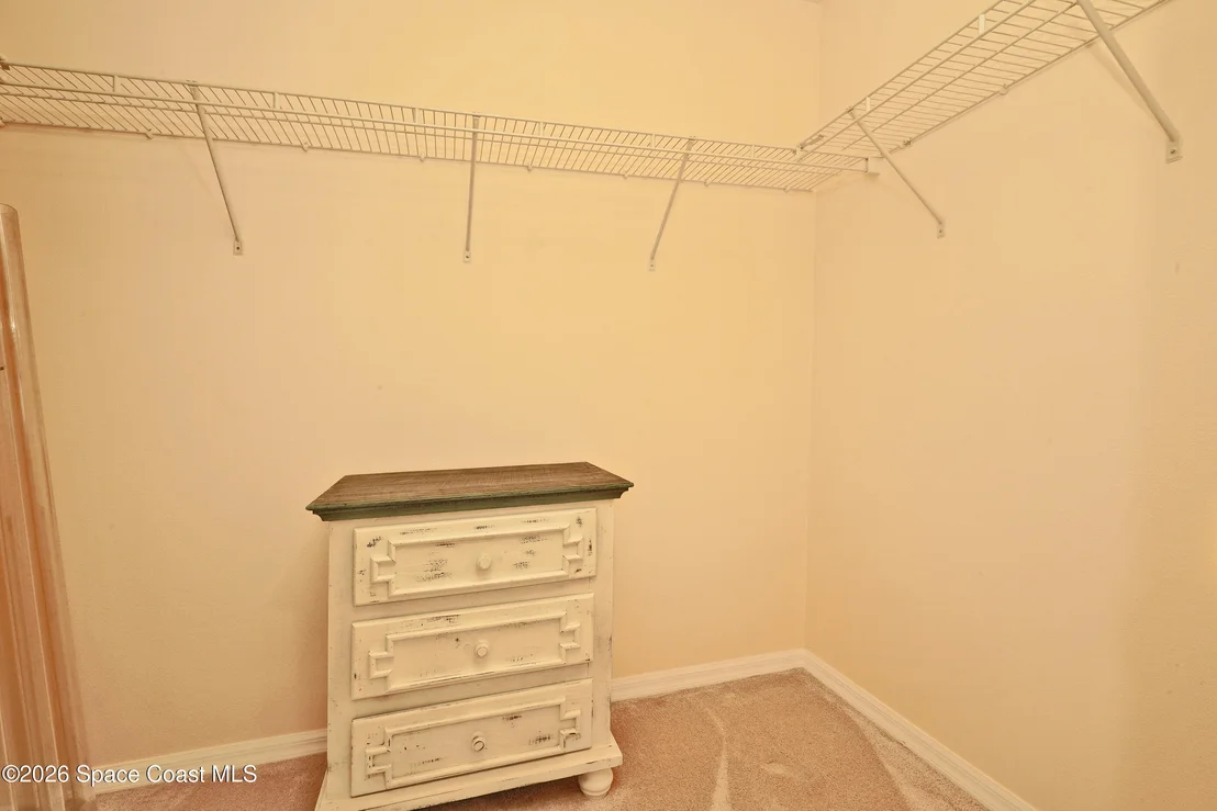 Photo of 394 Tunbridge Drive
