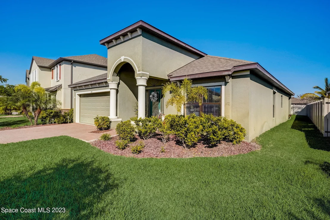 Photo of 1743 Musgrass Circle