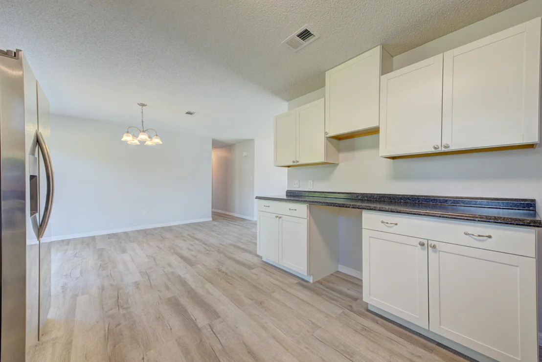 Photo of 5356 Jamaica Road