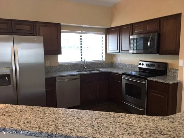 Photo of 6460 Manila Drive
