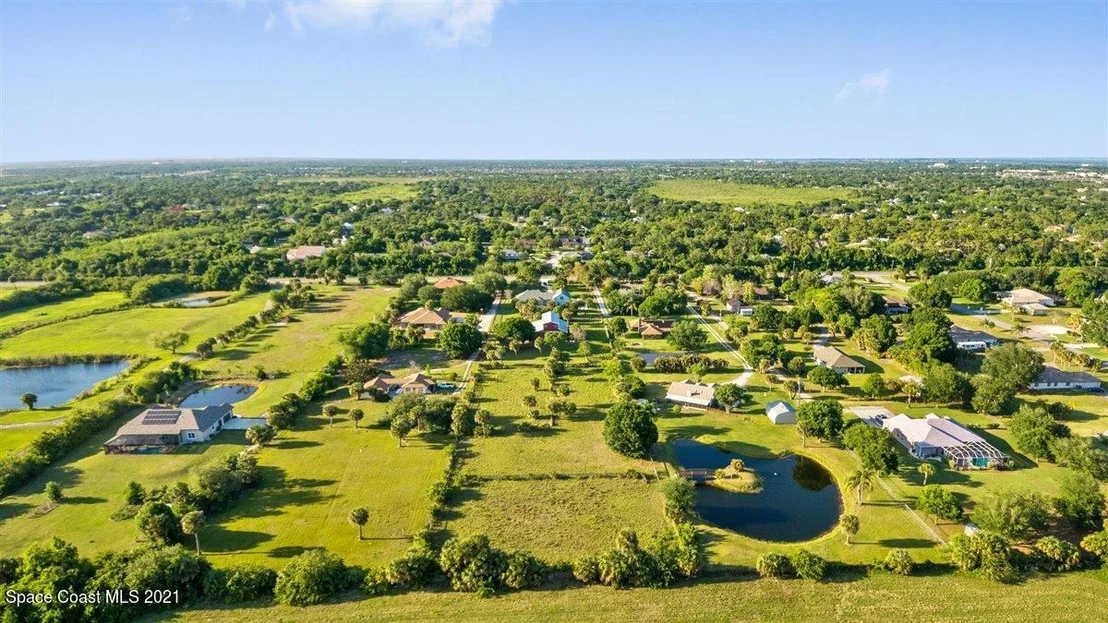 Photo of 4035 Post Road
